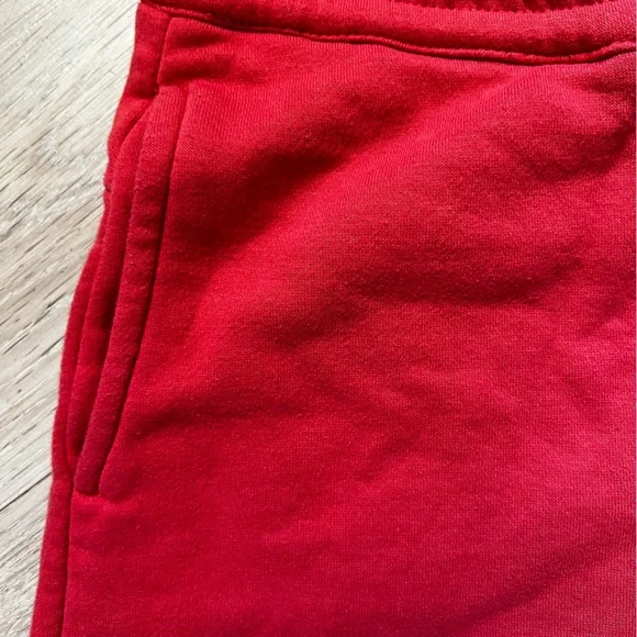 Fundamental Coast Kelly Short in Red Sea - Picture 4 of 11